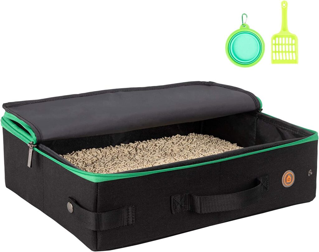 Portable Cat Travel Litter Box with Zipped Lid